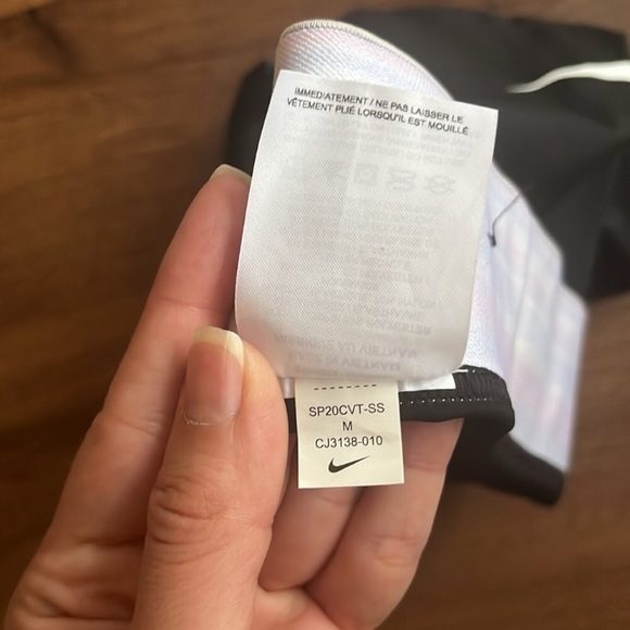 NWOT Nike Retro Stripe Biker/Yoga Shorts - Picture 3 of 6